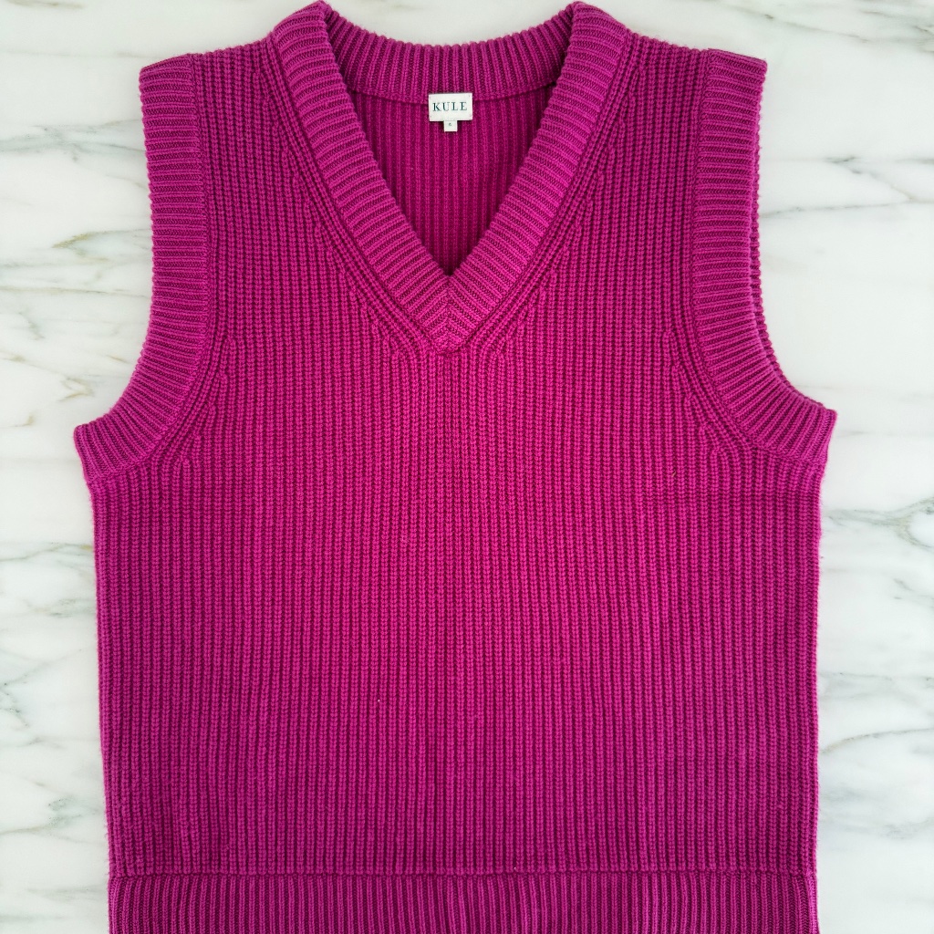 Kule Wool-Cashmere Ribbed Sweater Vest In Magenta, S